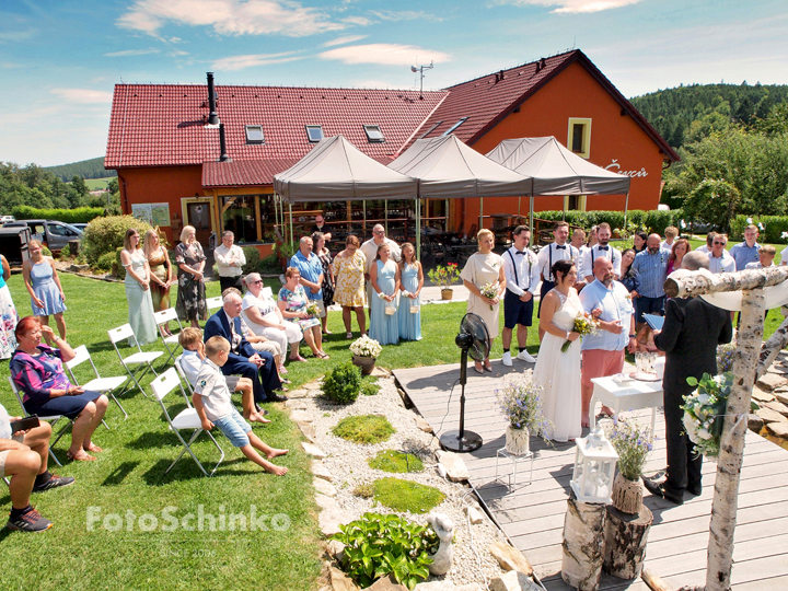 17 | Svatba Helena & Petr | U Ševců | Krasetín | FotoSchinko