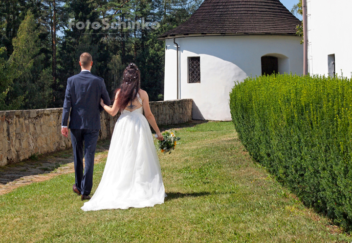 19 | Svatba Michaela & Tomáš | Tvrz Žumberk | Žumberk | FotoSchinko