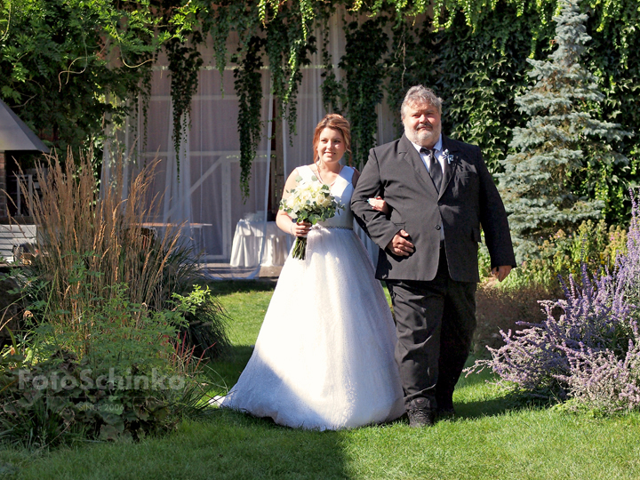 11 | Svatba Eliška & Standa | Statek Kloubek | FotoSchinko