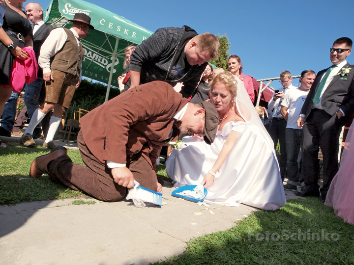 32 | Svatba Iveta & Petr | Hospůdka Na Americe | Rudolfov | FotoSchinko